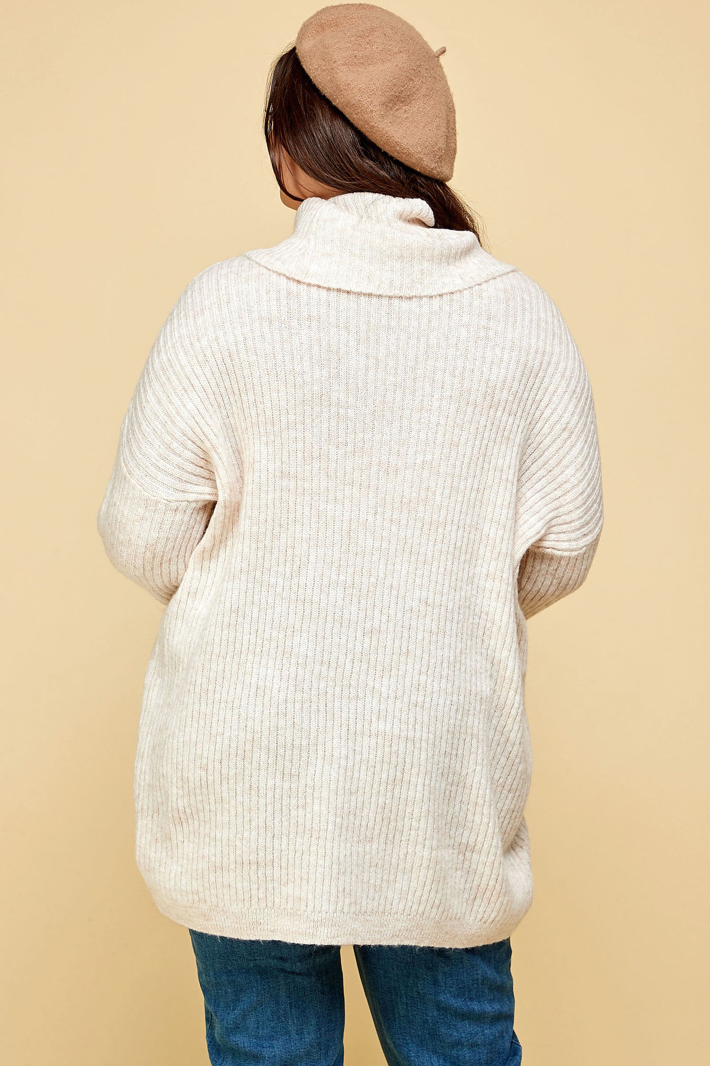 PLUS SIZE HEAVY KNIT LONG TURTLENECK IN IVORY