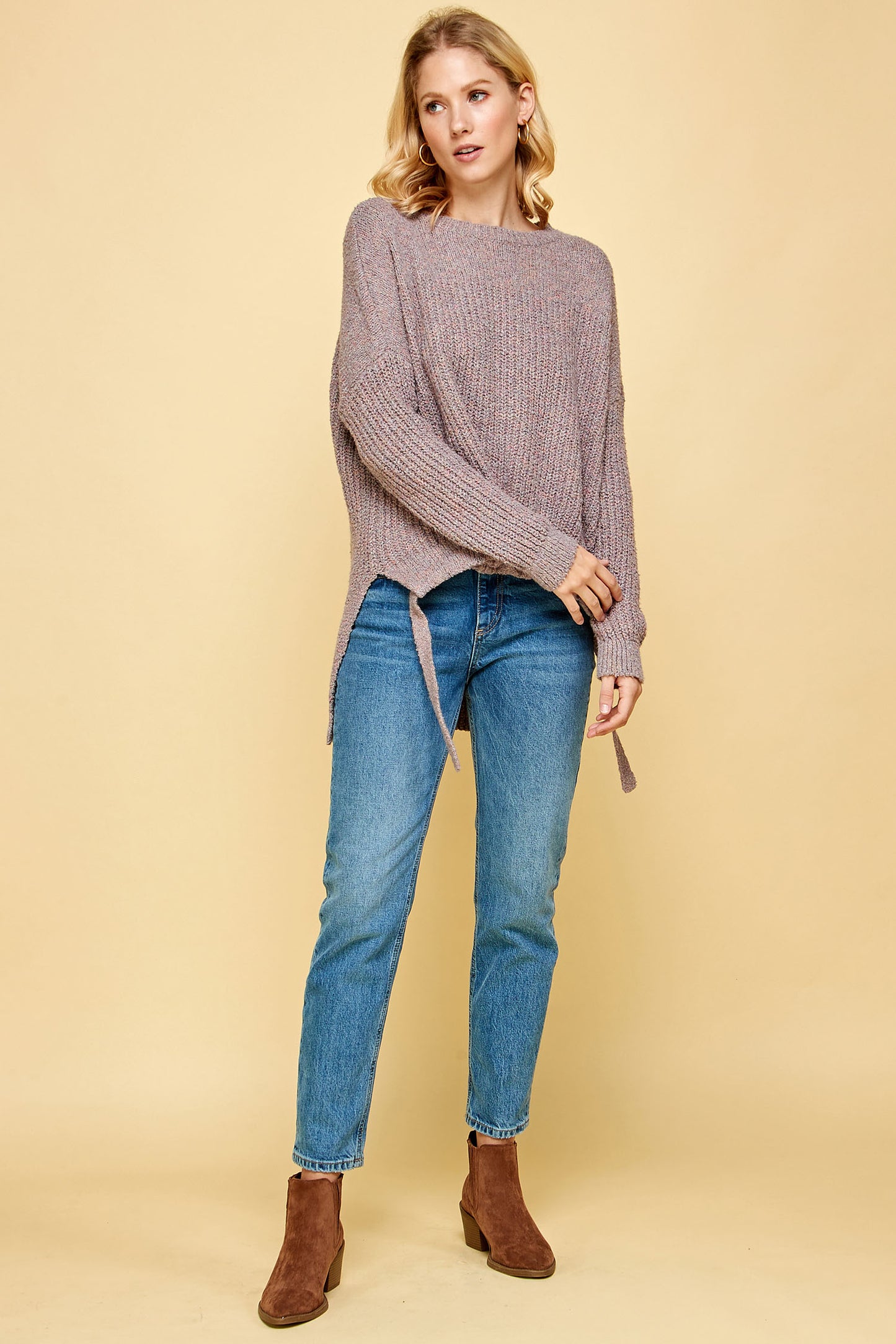 THICK KNIT HIGH LOW PULLOVER SWEATER IN PINK