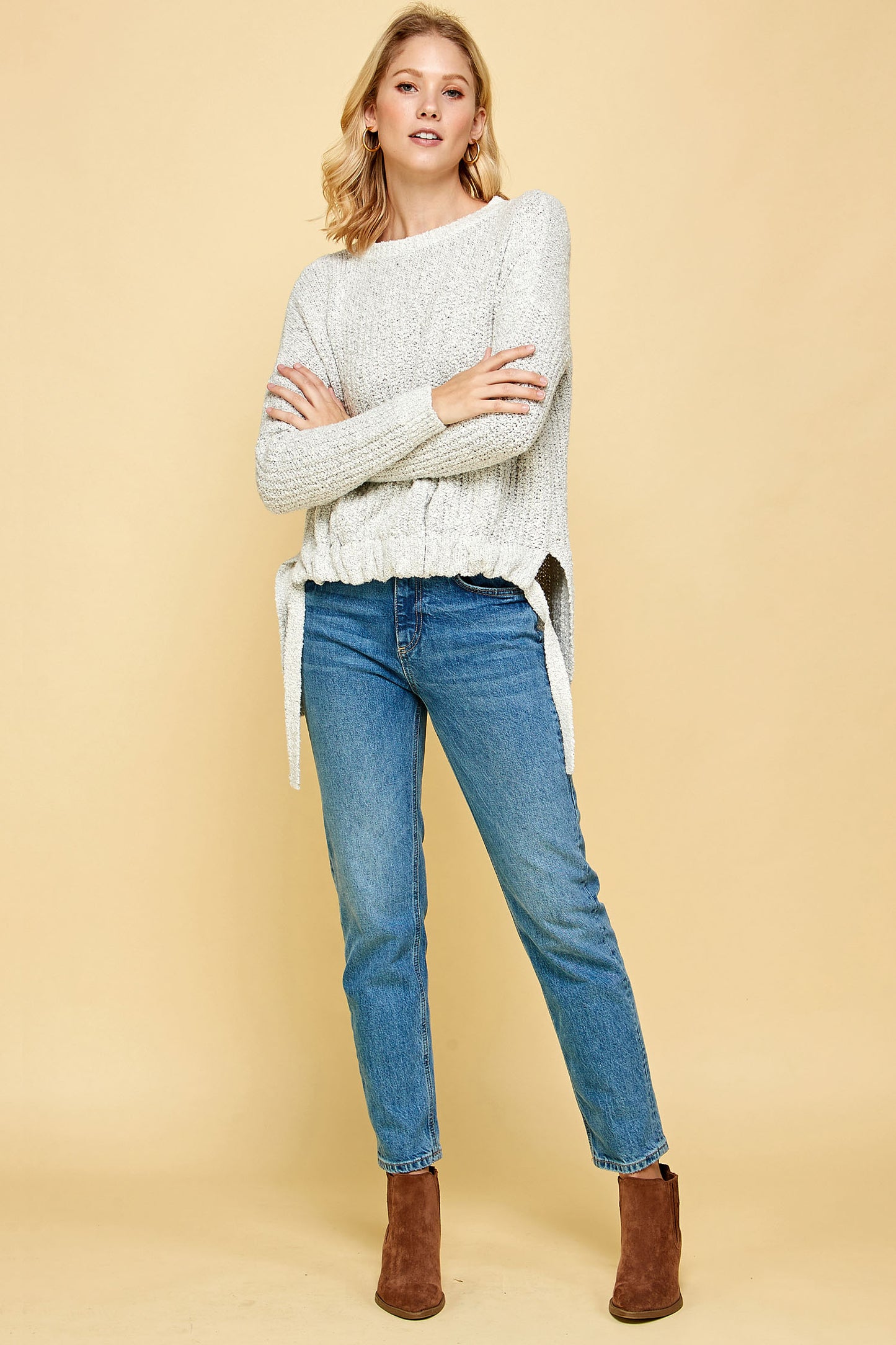 THICK KNIT HIGH LOW PULLOVER SWEATER IN IVORY