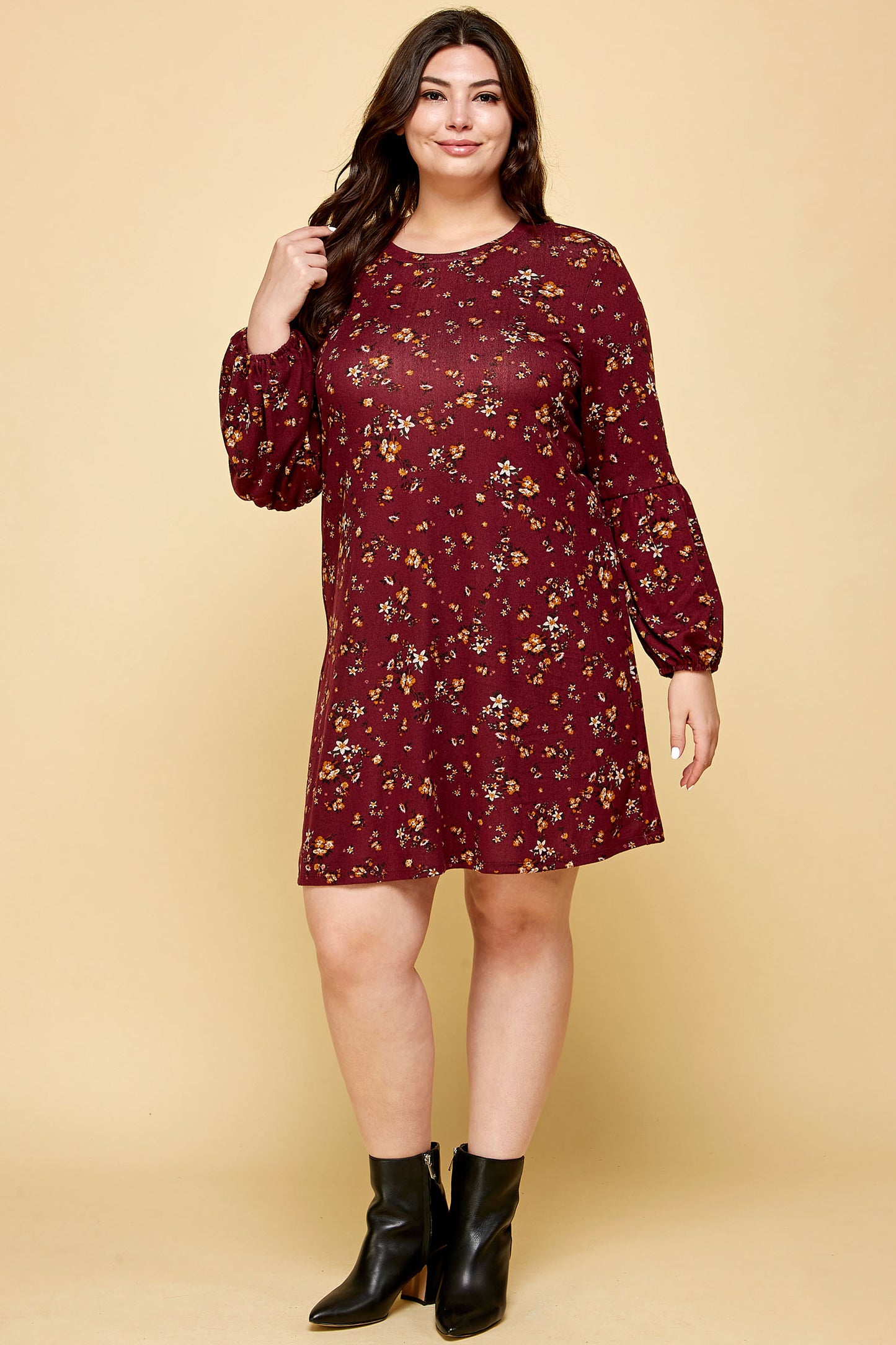 PLUS SIZE COZY FLORAL SWEATER DRESS