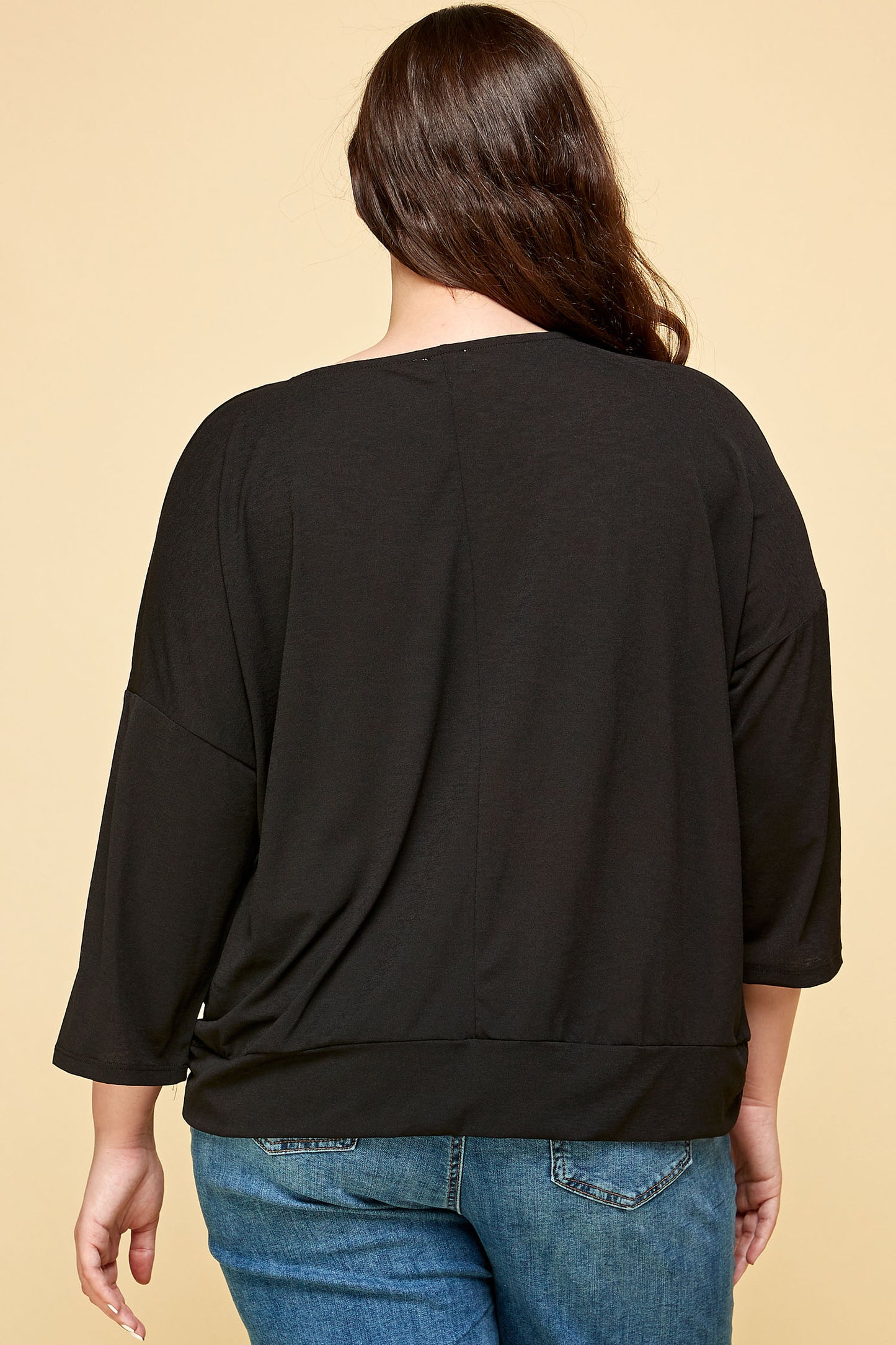 PLUS SIZE CUTOUT TOP IN BLACK