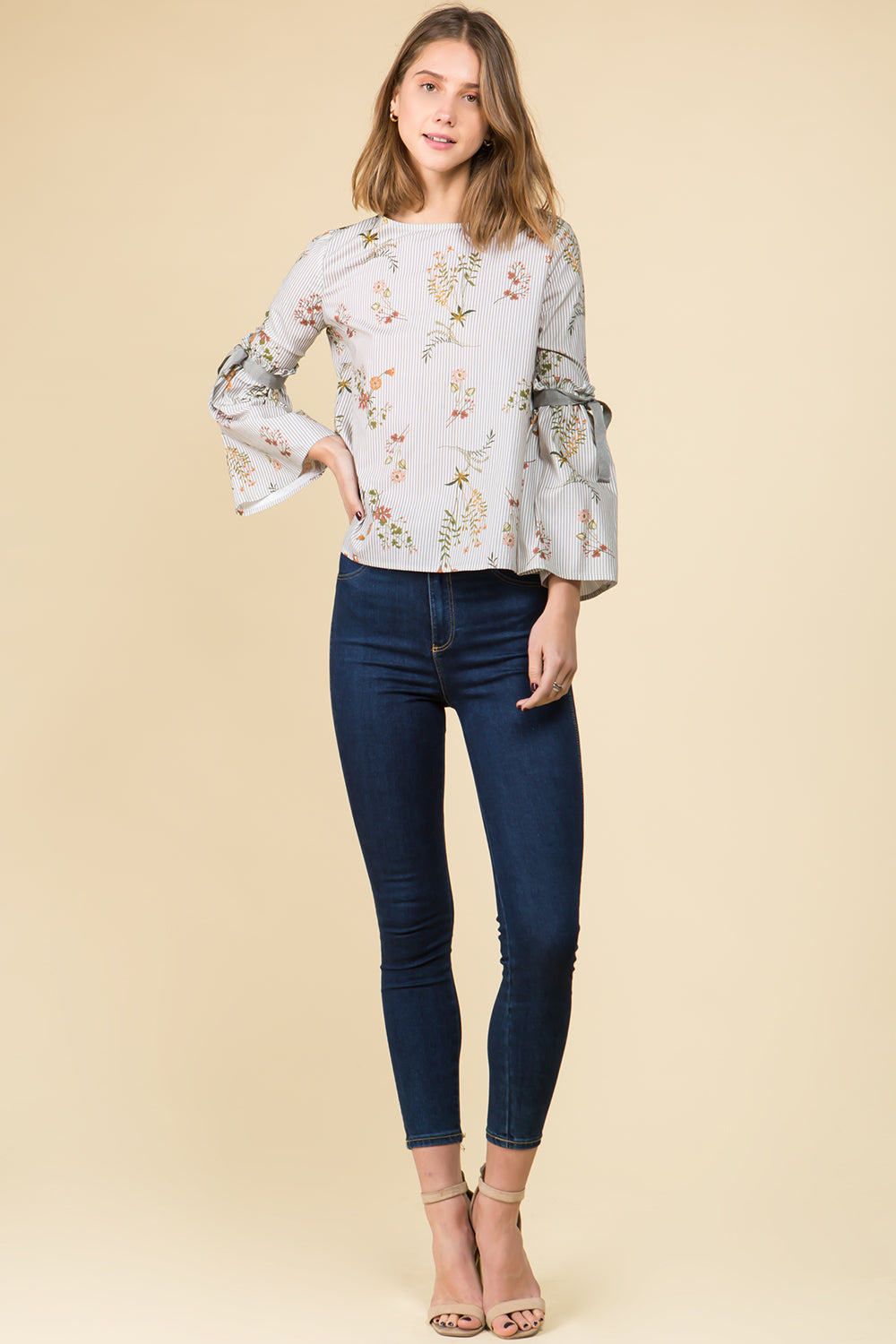 TIE RUFFLED SLEEVE FLORAL TOP