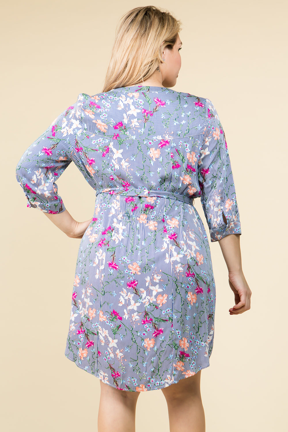 PLUS SIZE SHORT SLEEVE FLORAL DRESS