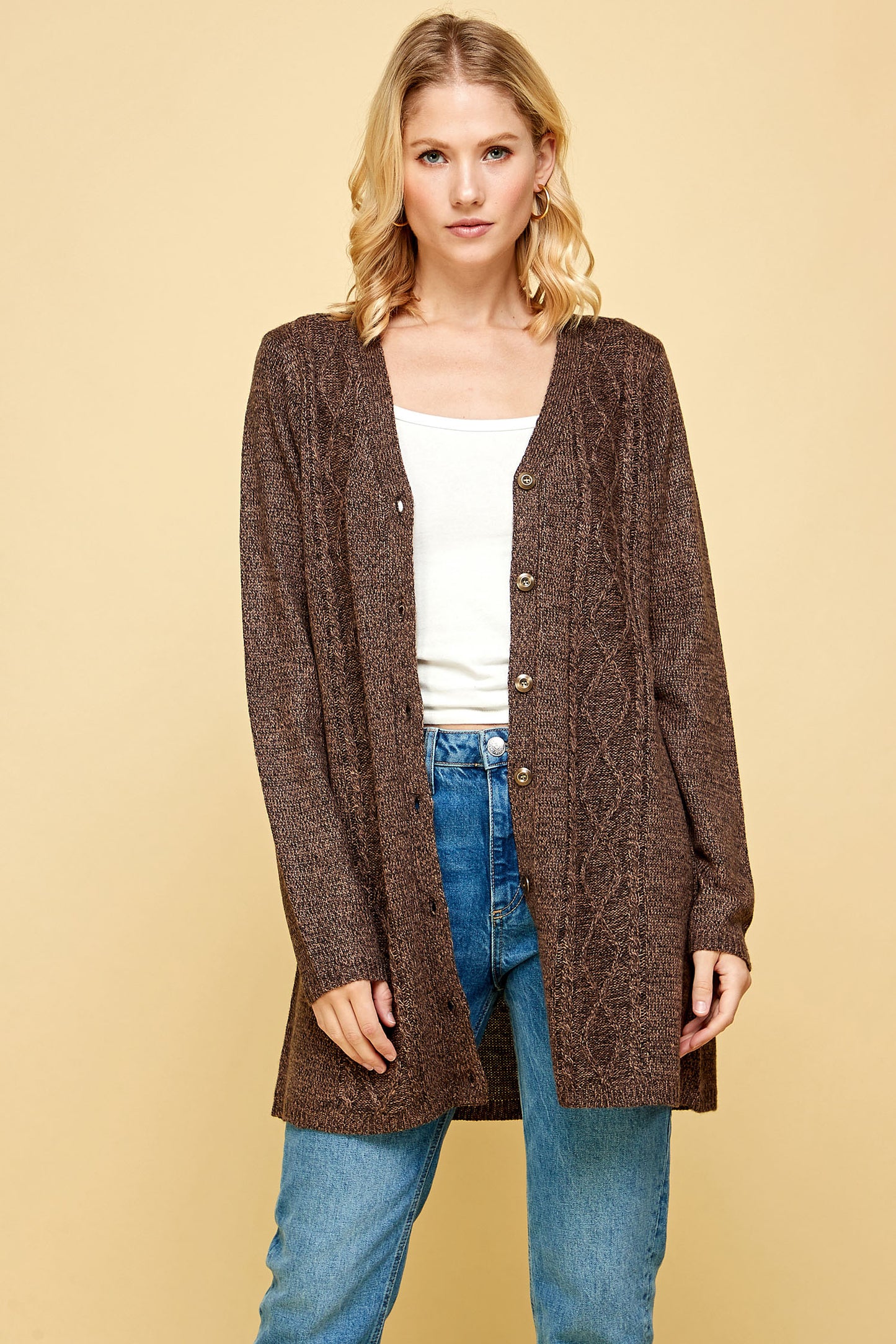 BUTTON FRONT V-NECK KNIT CARDIGAN IN BROWN
