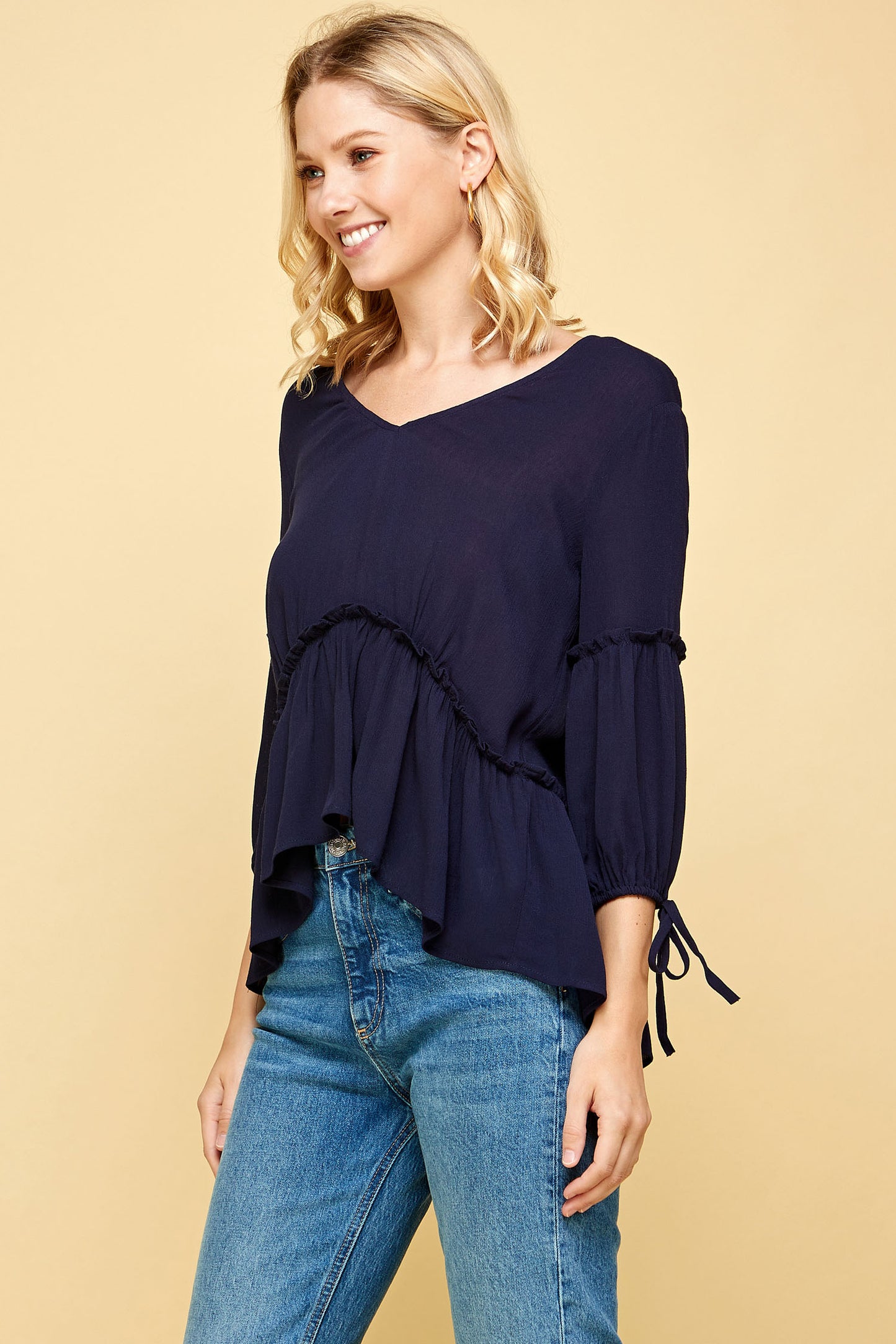 QUARTER SLEEVE TIERED PEASANT TOP IN NAVY