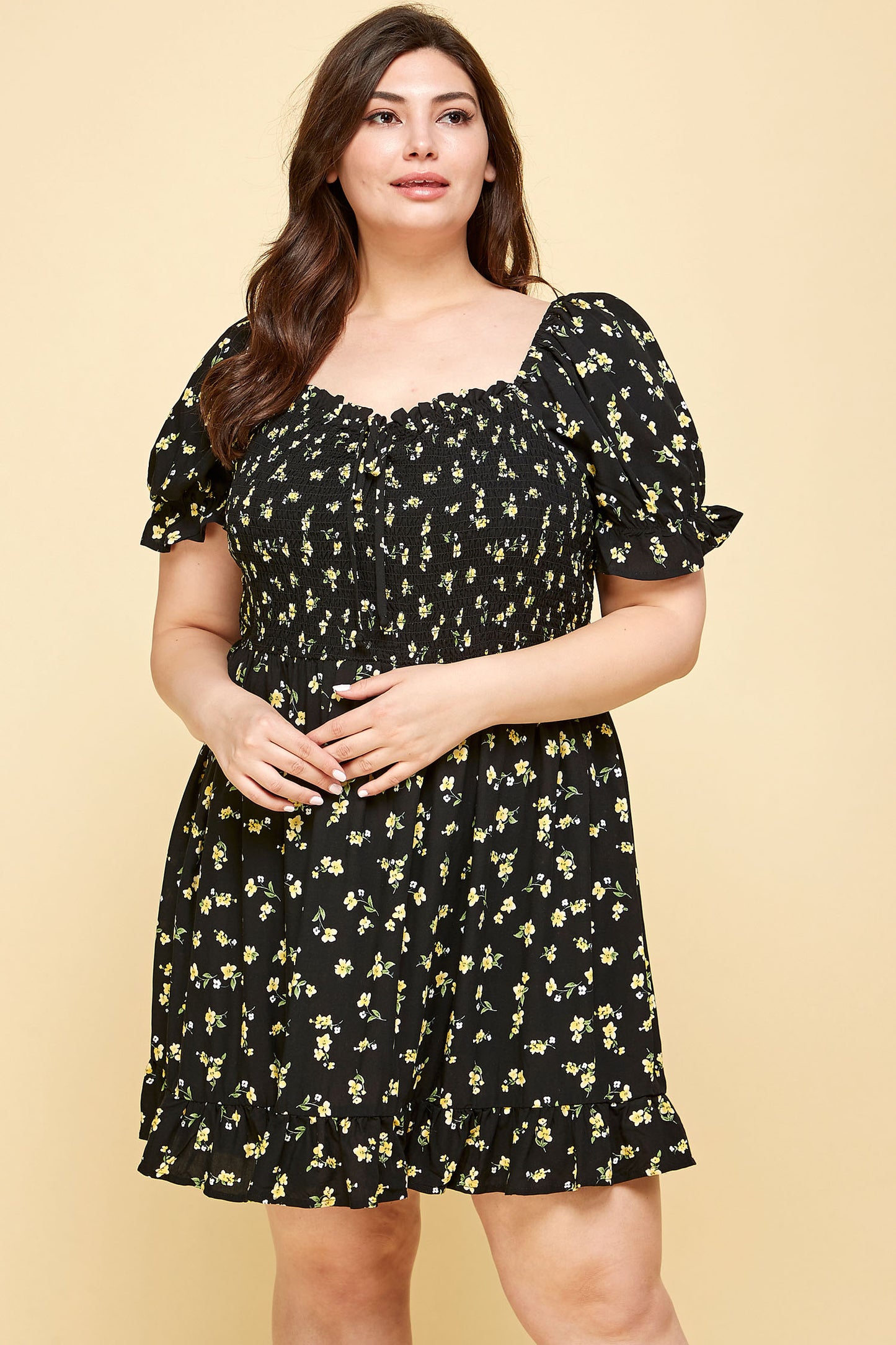 PLUS SIZE FLORAL BABYDOLL DRESS IN BLACK WITH YELLOW FLOWERS