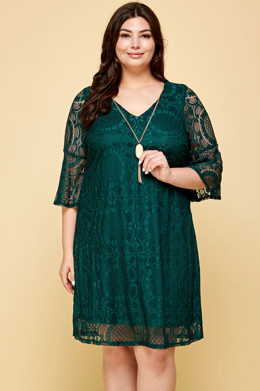 PLUS SIZE LACE QUARTER SLEEVE NECKLACE DRESS