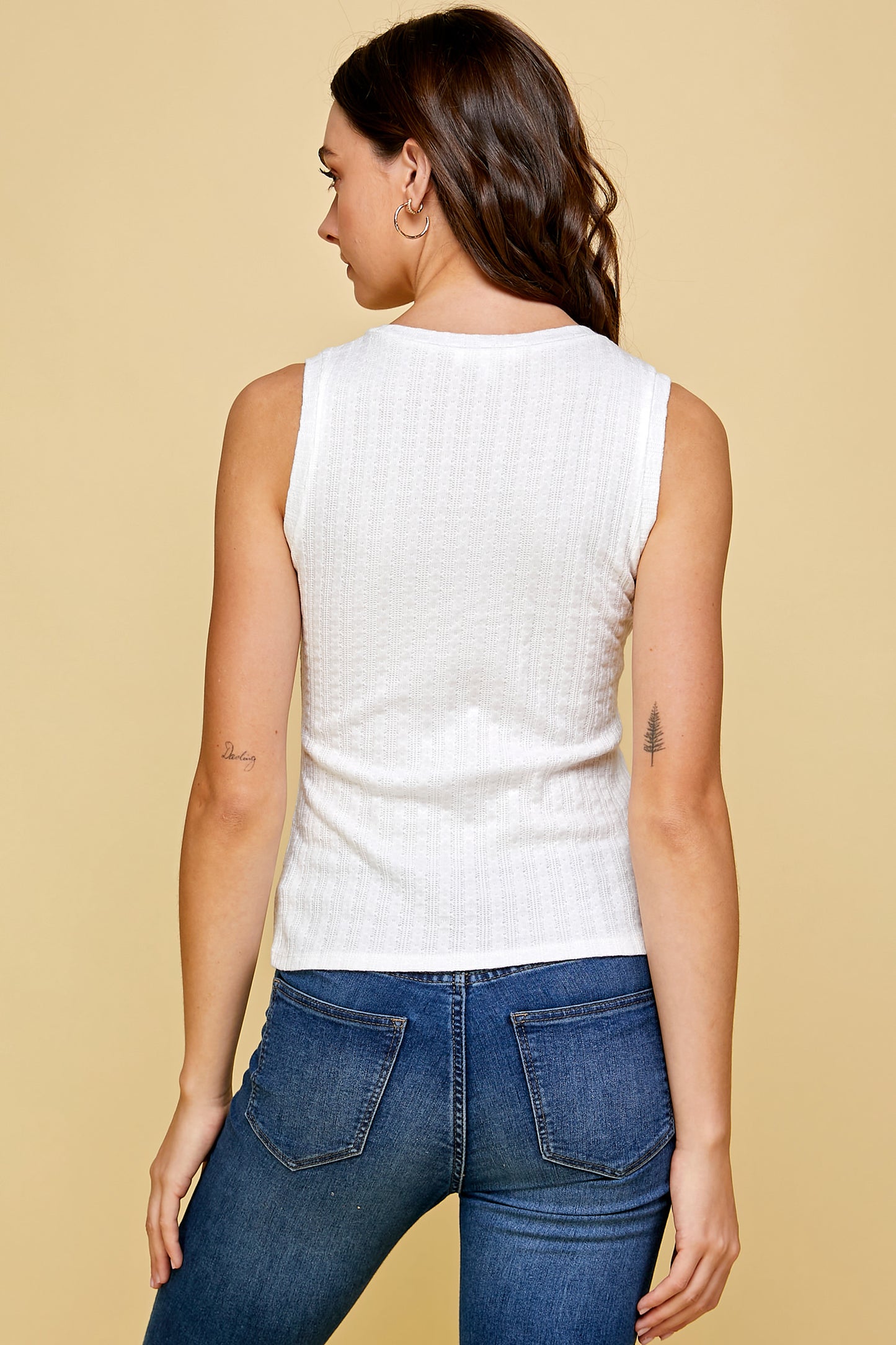 WHITE MIXED KNIT TANK WITH BUTTON CLOSURE DETAIL